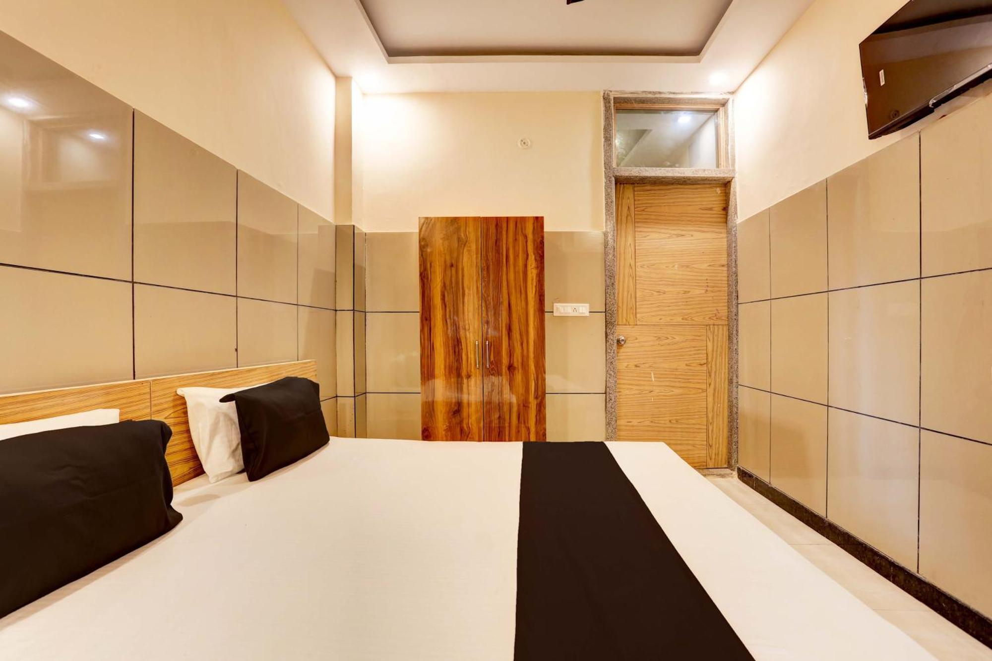 Hotel O 7 لاكناو المظهر الخارجي الصورة